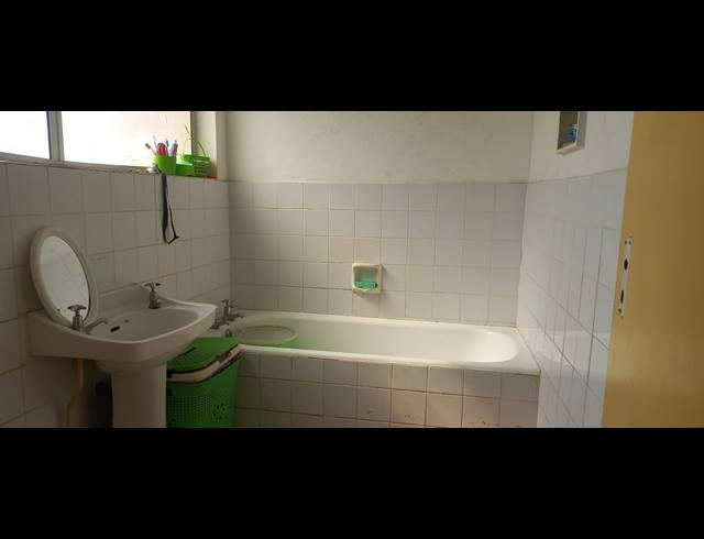 1 BEDROOM FLAT FOR SALE IN SOUTH BEACH